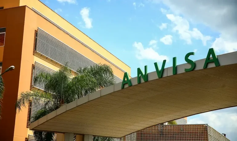 Anvisa proíbe protetores solares e repelentes da Henlau Química pelo risco à saúde