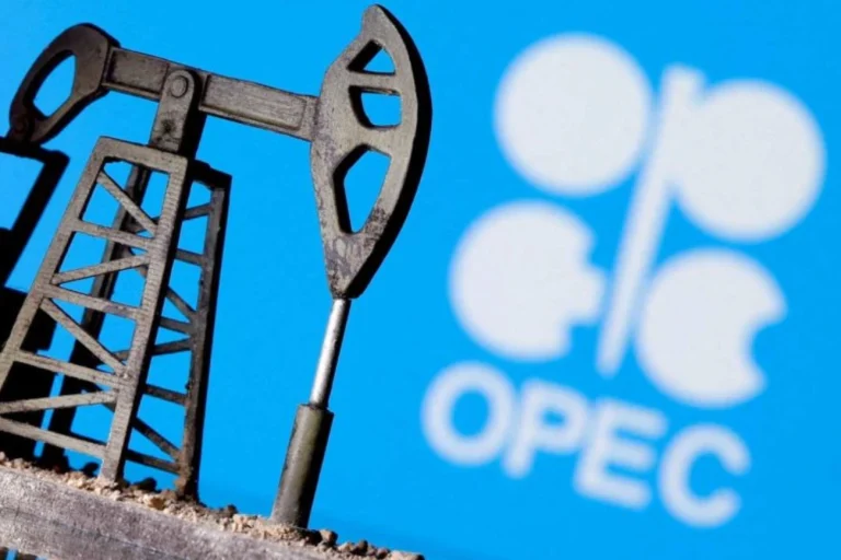 Emirados Árabes saem da Opep após 50 anos e decisão impacta mercado de petróleo hoje